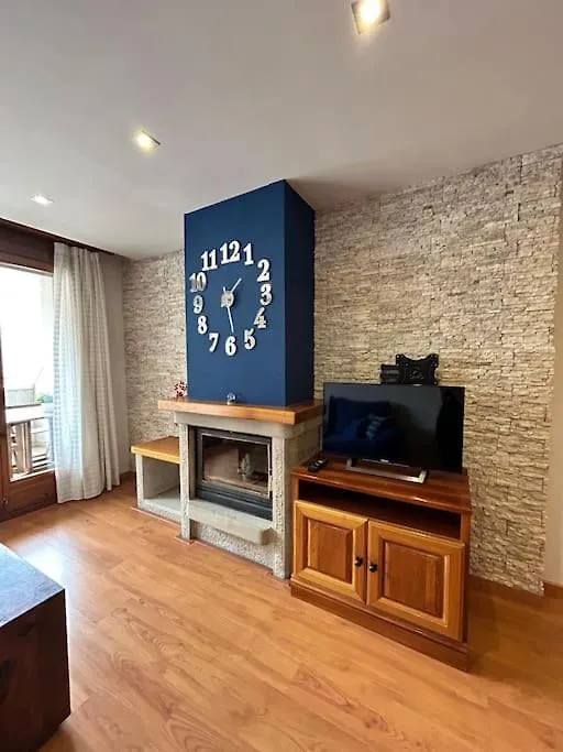 Apartment Allotjament Sanuy A Tremp Spain
